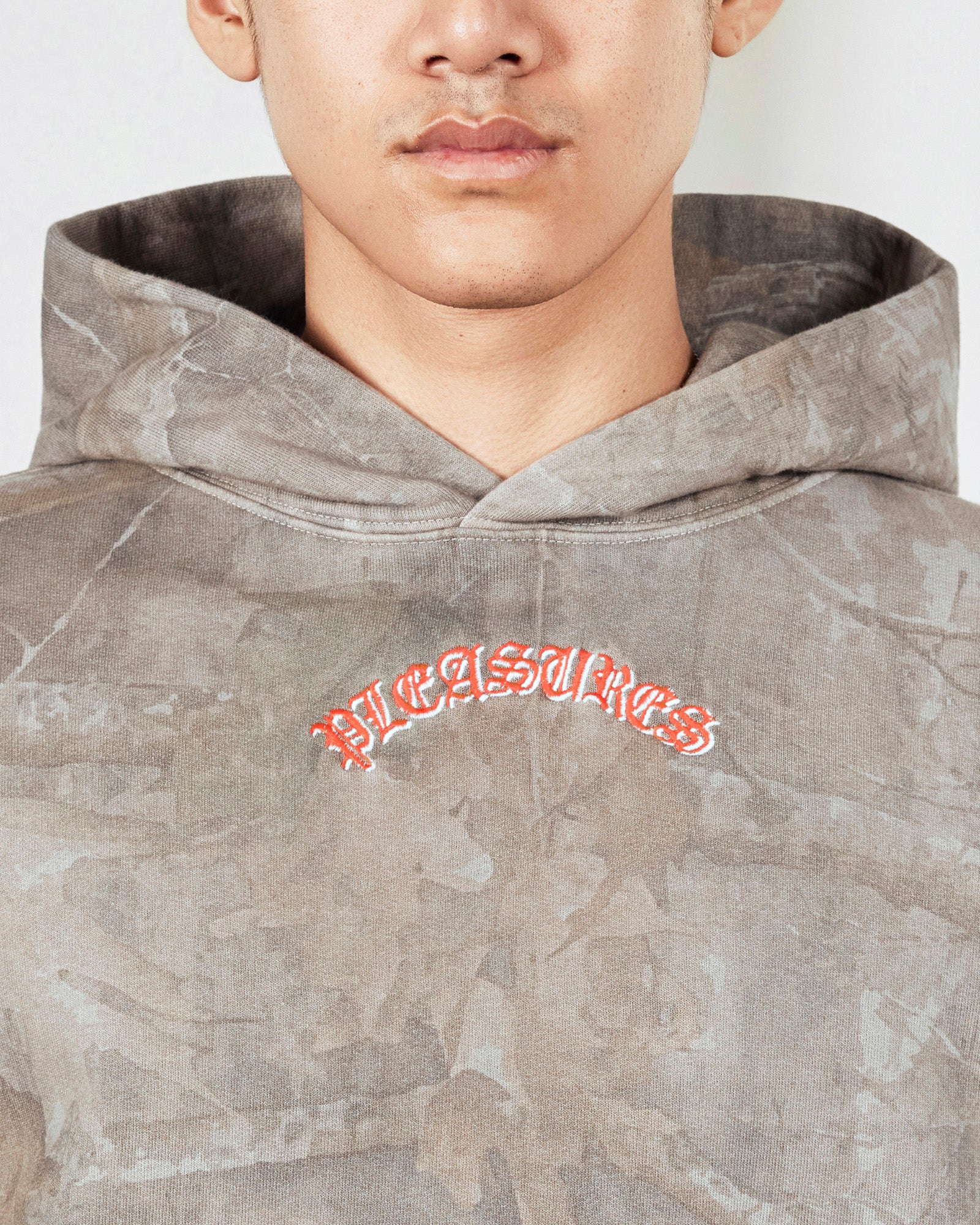 CUT OFF HOODIE - Image 4