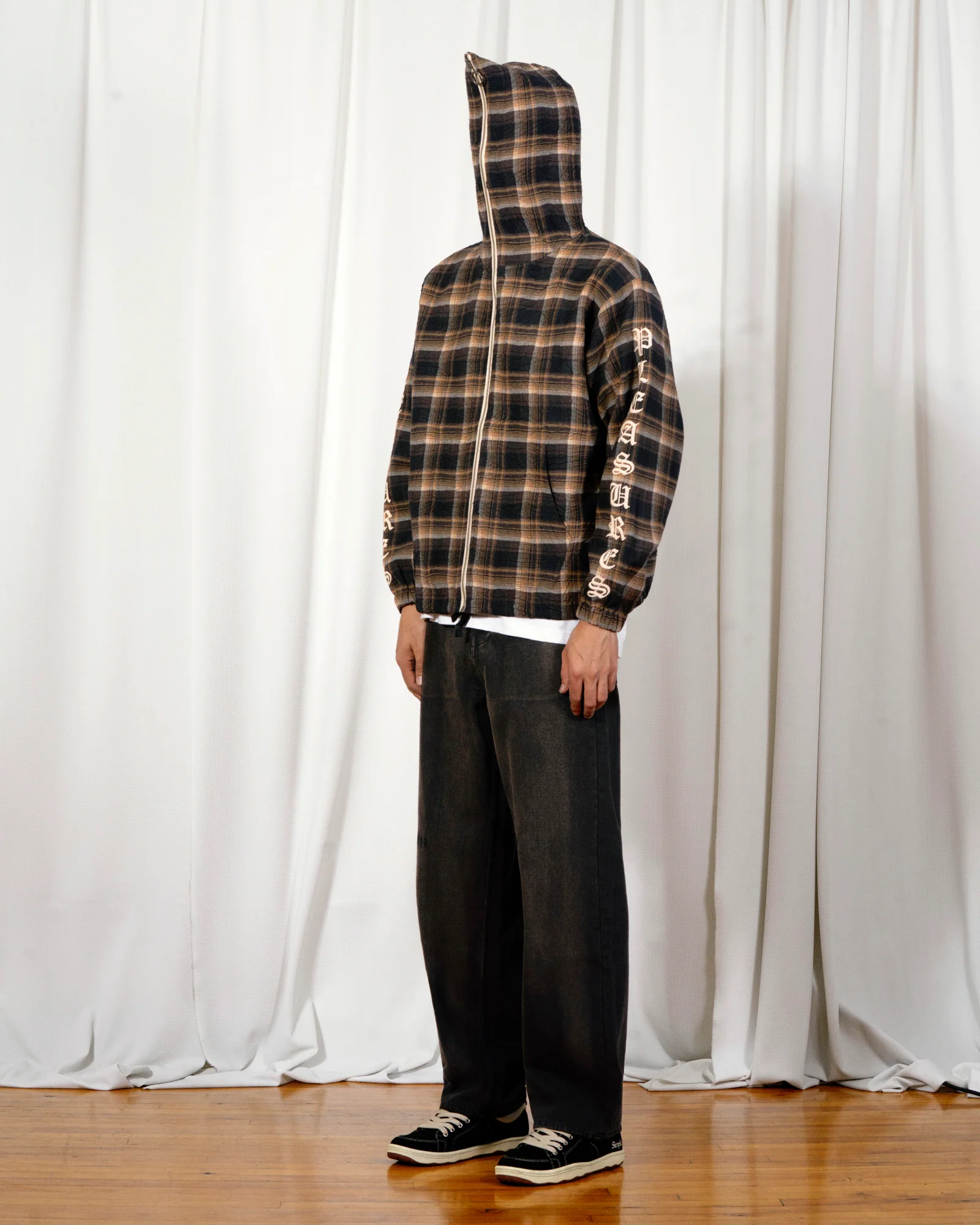 GROOVE ZIP PONCHO HOODIE - Image 3