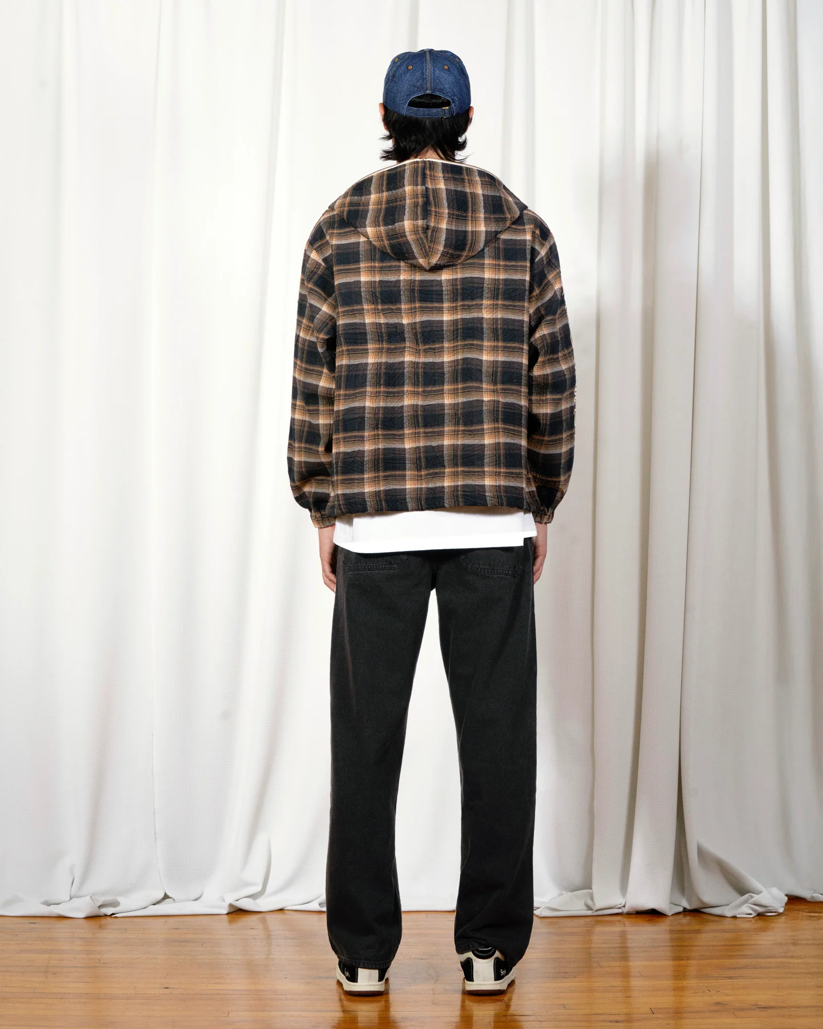 GROOVE ZIP PONCHO HOODIE - Image 5