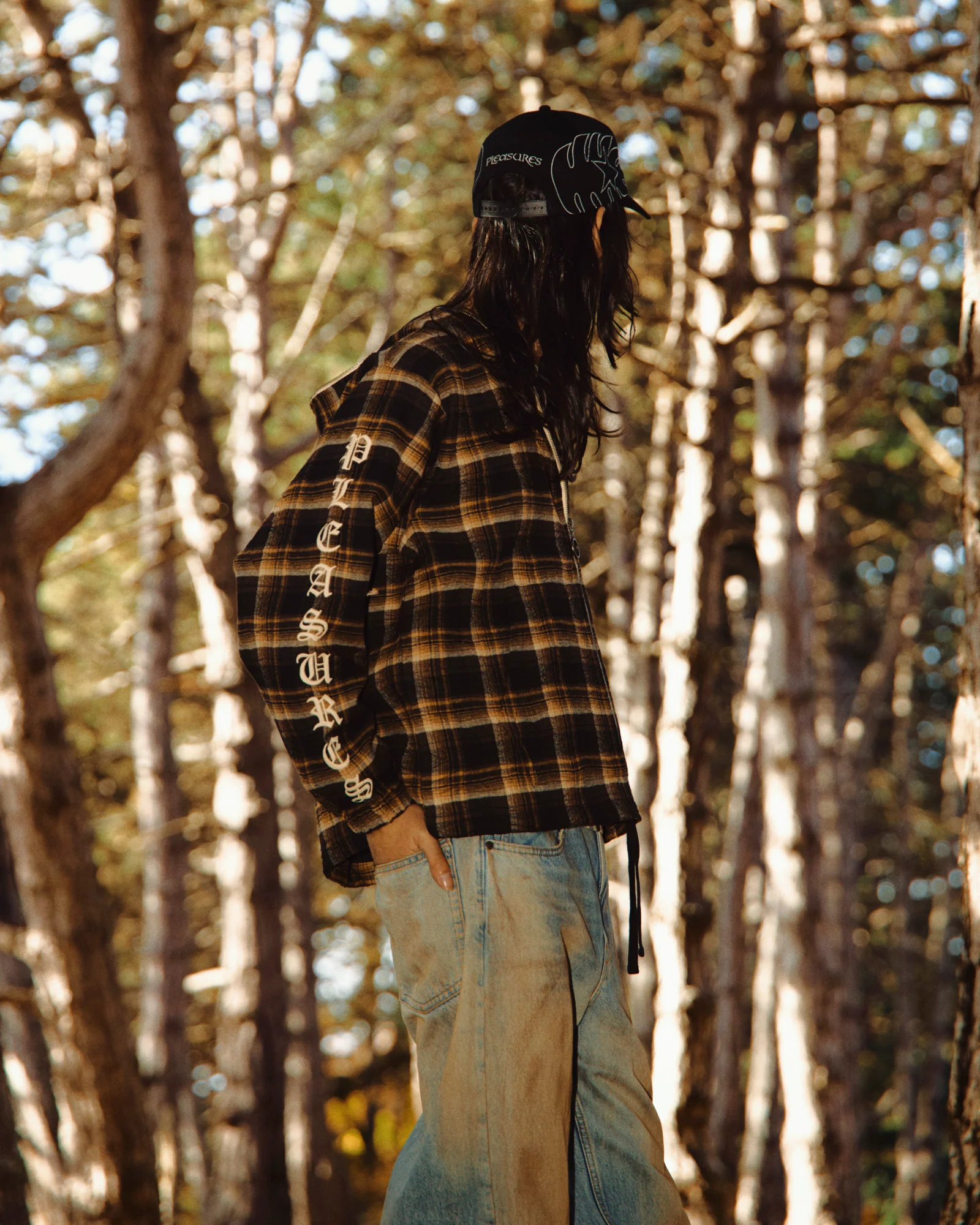GROOVE ZIP PONCHO HOODIE - Image 6