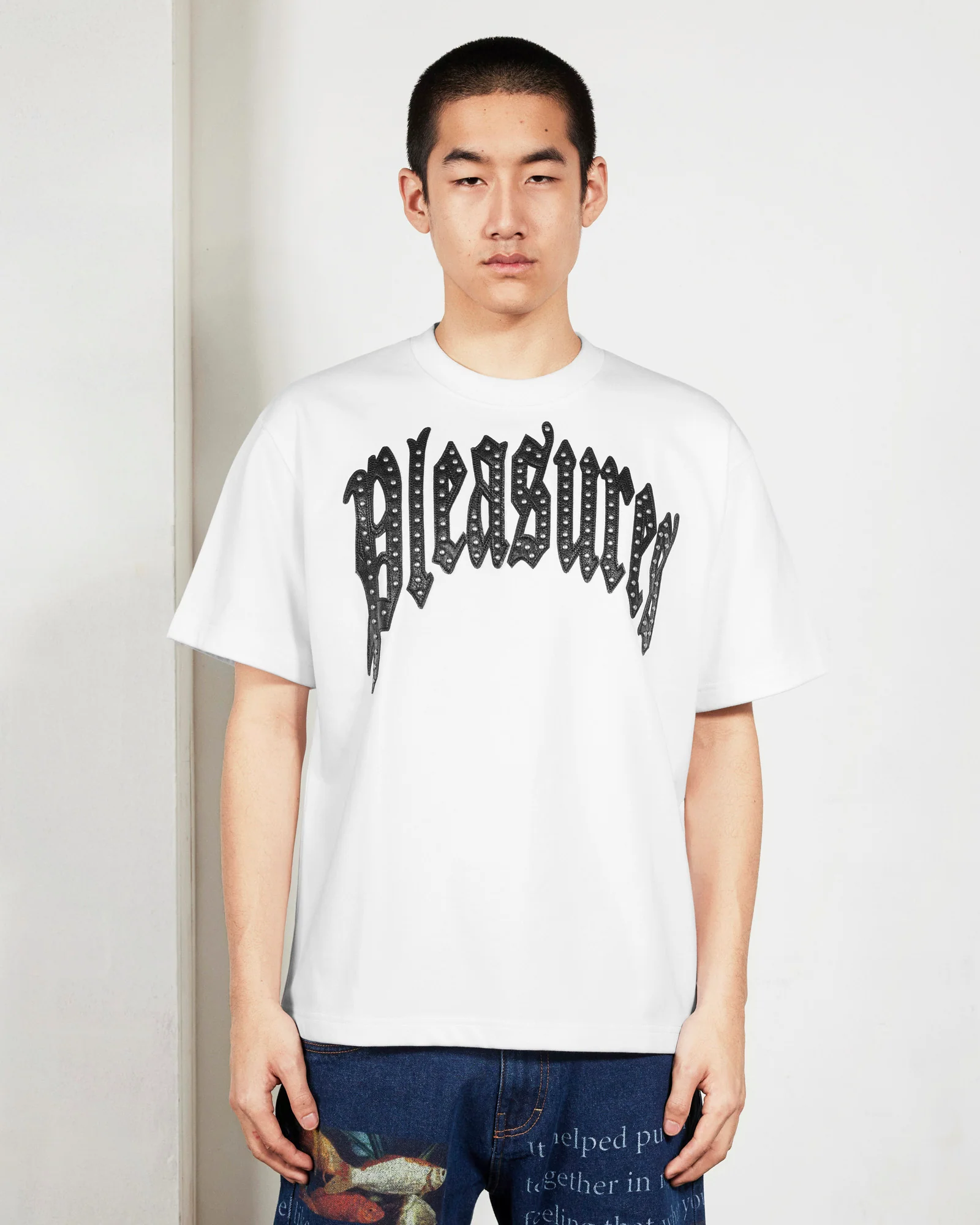 TWITCH STUDDED CREWNECK - Image 2